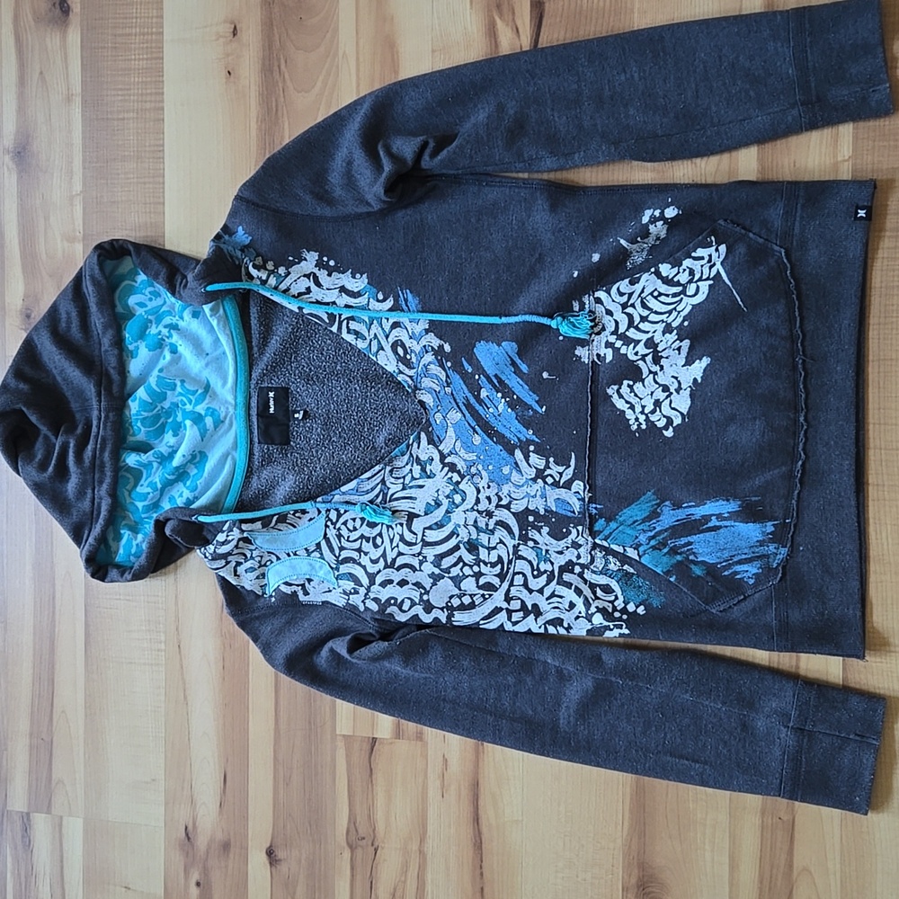 🩶🩵 Hurley Charcoal and Aqua V-Neck Hoodie